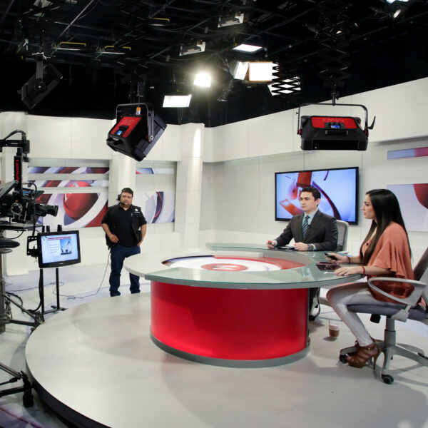 GVM YU300R Led Video Lights Panel Rgb And Bi-Color Studio Light - 图片 26