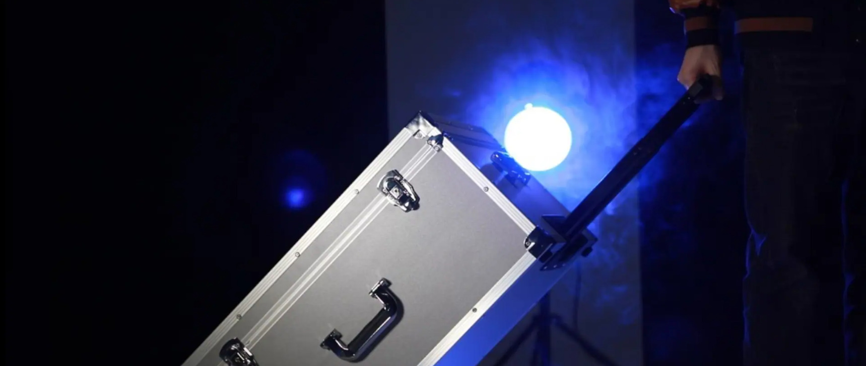 Need A Great Video Studio Light? Check Out The YU Series Before Making A Decision! 10