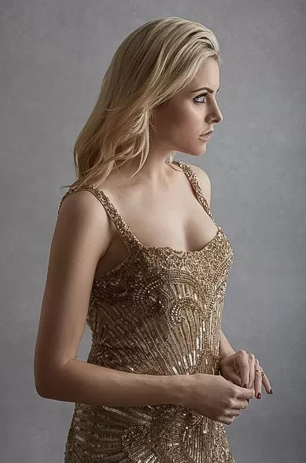 How to make up for physical flaws in portrait photography 9 图片9 3