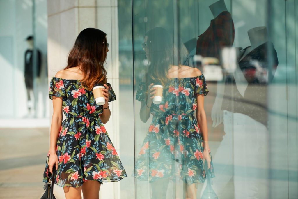 Street Photography Tips & Ideas for Starters 5 Light and Shadow 1024x683 1
