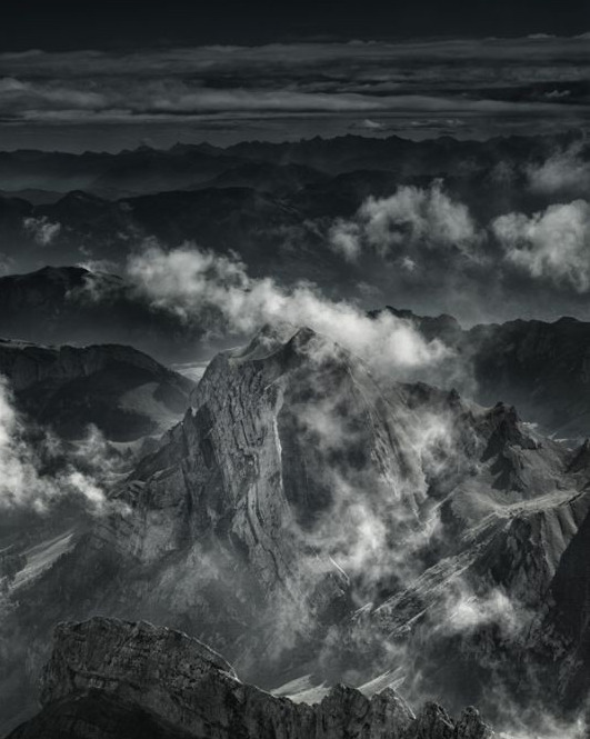 How to shoot good black and white photography? Light is also important 4 图片4