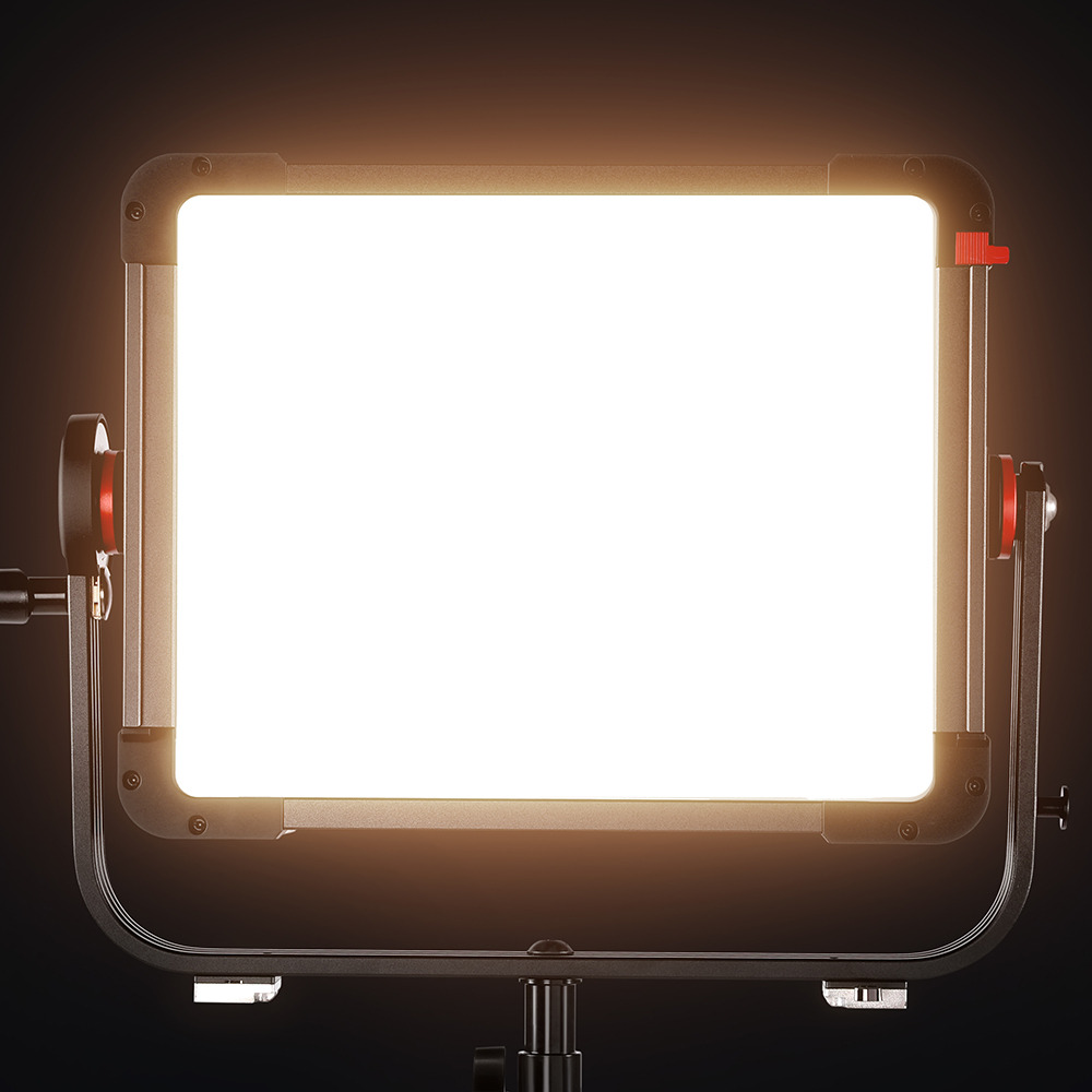 Ten tips for creating the perfect head portrait with GVM's LED Panel light 13 图片13