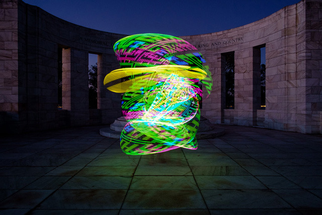 How to use GVM stick lights to take beautiful light painting photography 8 图片8 1 2