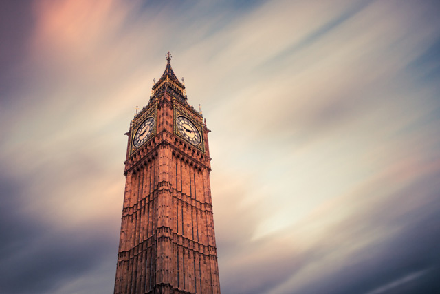 How do you shoot a city street scene? Learn to compose with a sense of line? 10 10