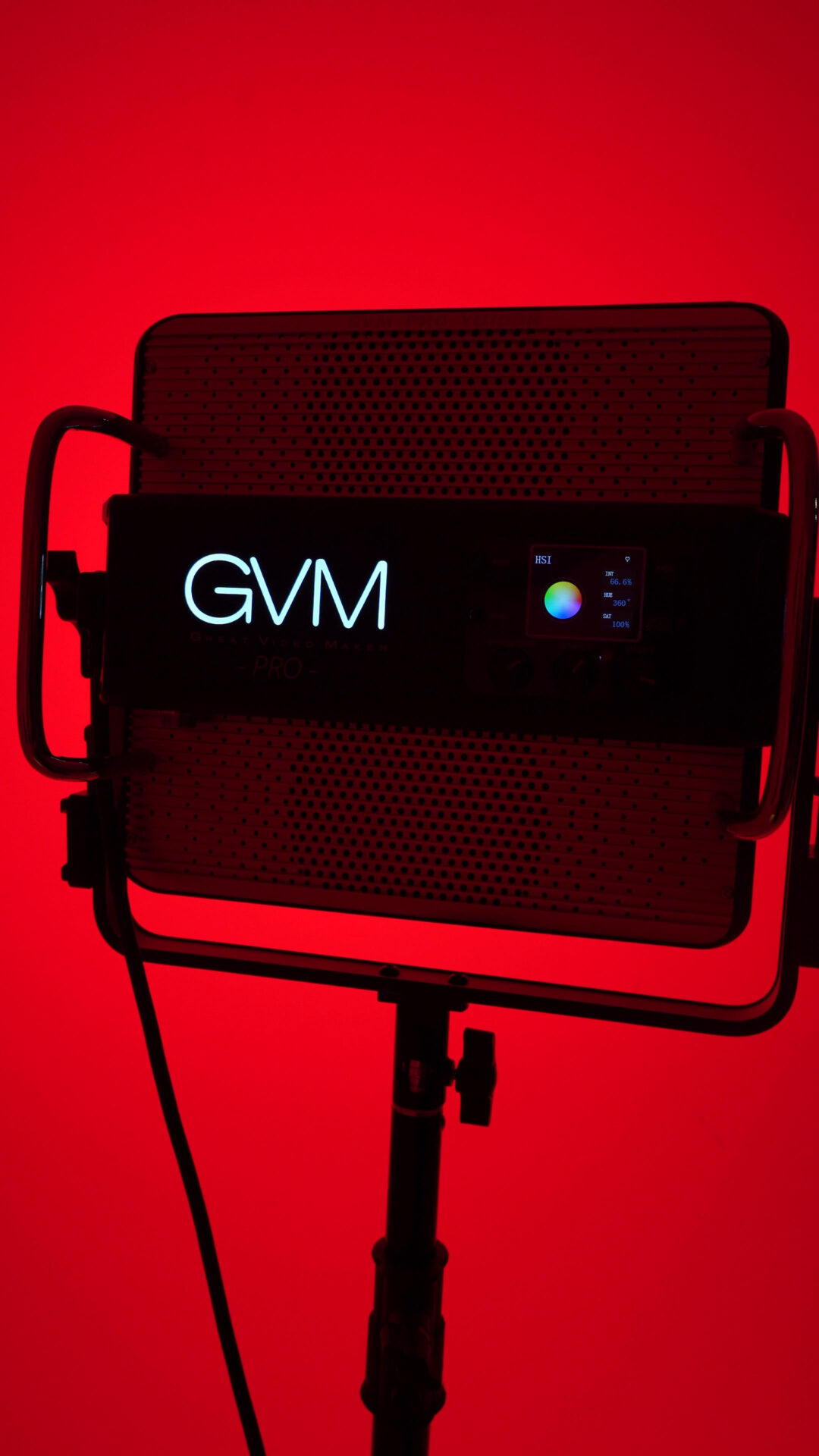 Creative Portrait Lighting Guide: GVM lamps help create a great atmosphere and visual impact 3 图片3 3 7
