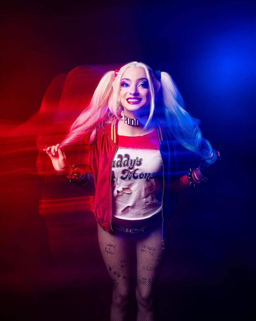 Charm bloom: GVM light to illuminate the "clown girl" photo 4 364391102 990437915412114 850600170127082864 n
