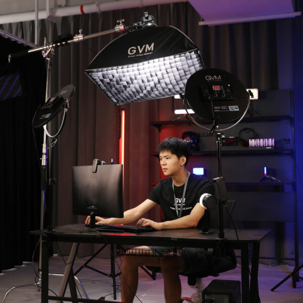 GVM Y60D256 Soft Light Bi-color And P80S-II Daylight With Softbox Kits - 图片 6
